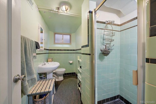 1201 Hudson Street, Denver, CO 80220