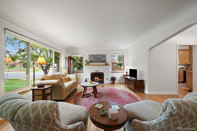1201 Hudson Street, Denver, CO 80220