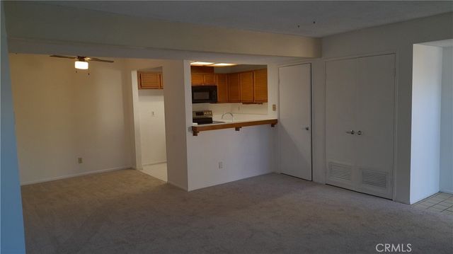 25712 Le Parc 31, Lake Forest, CA 92630