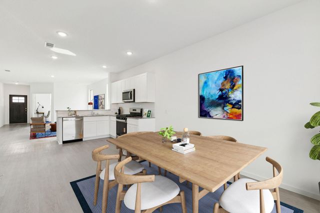 1017 S Oakhurst Drive, Dayton, TX 77535