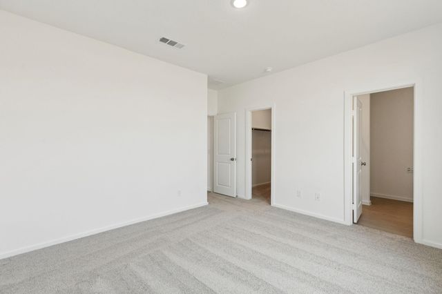 1017 S Oakhurst Drive, Dayton, TX 77535