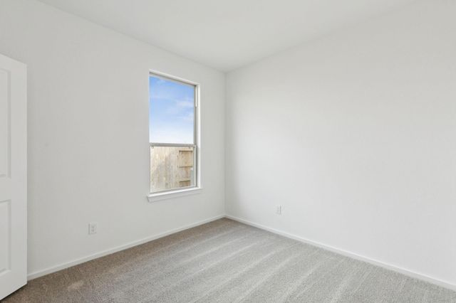 1017 S Oakhurst Drive, Dayton, TX 77535