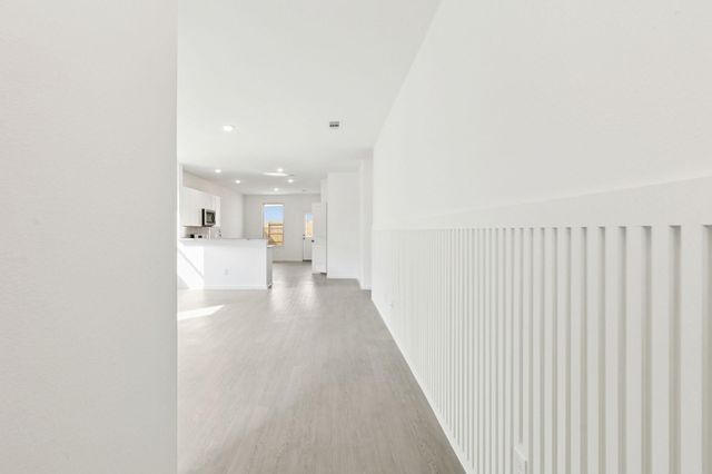 1017 S Oakhurst Drive, Dayton, TX 77535