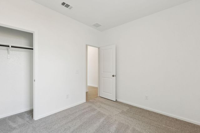 1017 S Oakhurst Drive, Dayton, TX 77535