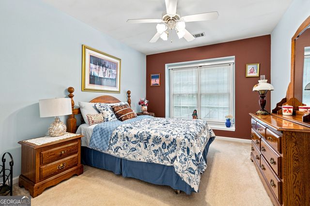 243 Harbor Pointe Drive, Stone Mountain, GA 30087