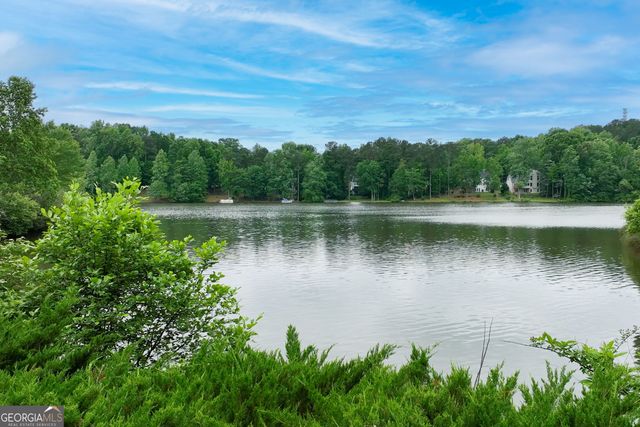 243 Harbor Pointe Drive, Stone Mountain, GA 30087