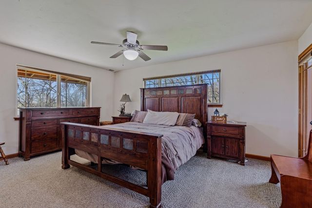 11730 Creek View Dr, Grass Valley, CA 95949