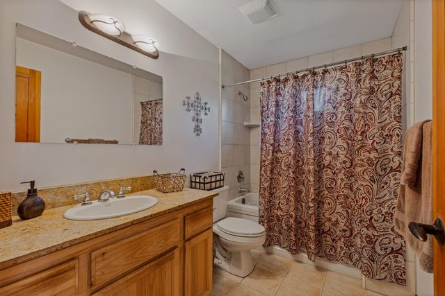 11730 Creek View Dr, Grass Valley, CA 95949