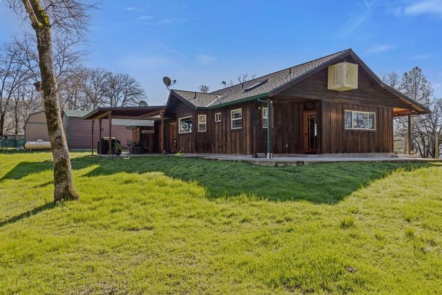 11730 Creek View Dr, Grass Valley, CA 95949