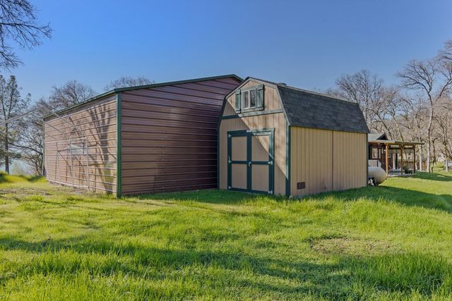 11730 Creek View Dr, Grass Valley, CA 95949