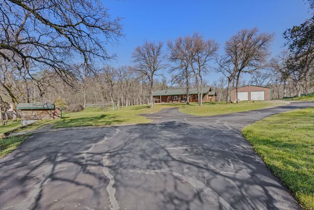 11730 Creek View Dr, Grass Valley, CA 95949