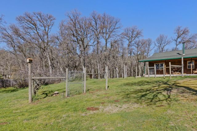 11730 Creek View Dr, Grass Valley, CA 95949