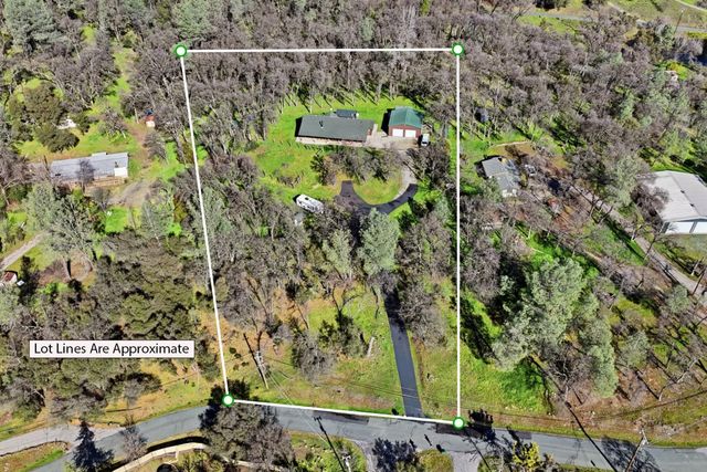 11730 Creek View Dr, Grass Valley, CA 95949