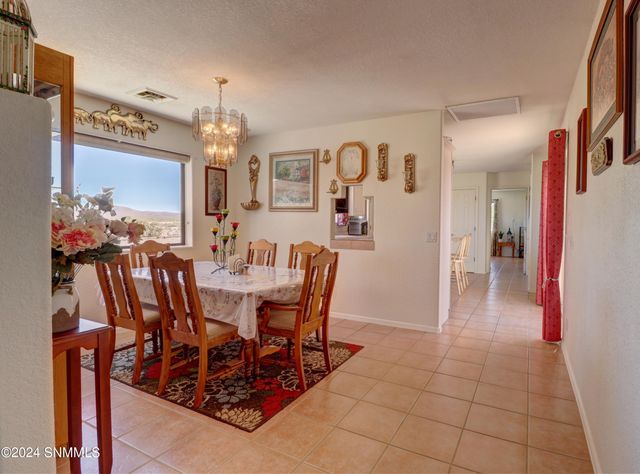 22090 Solo Runway, Deming, NM 88030