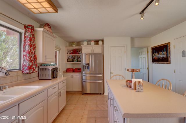 22090 Solo Runway, Deming, NM 88030