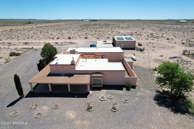 22090 Solo Runway, Deming, NM 88030