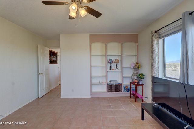 22090 Solo Runway, Deming, NM 88030