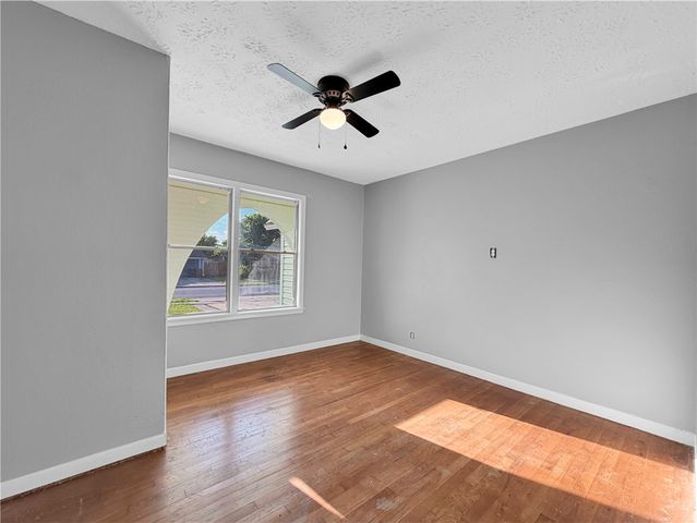 4810 Wexford Dr, Corpus Christi, TX 78411