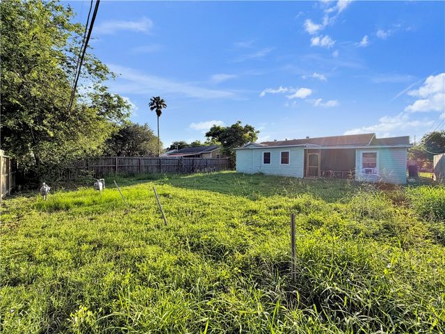4810 Wexford Dr, Corpus Christi, TX 78411