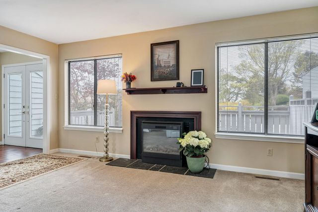 S 2437 Clearing RD, Salem, VA 24153