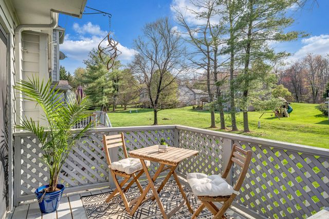 S 2437 Clearing RD, Salem, VA 24153