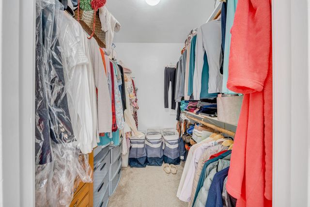 S 2437 Clearing RD, Salem, VA 24153