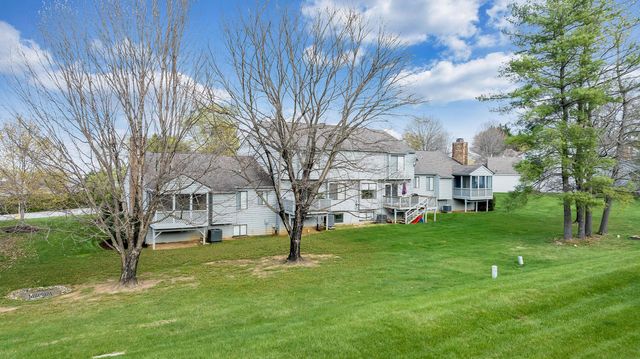 S 2437 Clearing RD, Salem, VA 24153