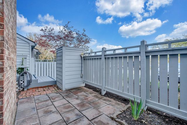 S 2437 Clearing RD, Salem, VA 24153