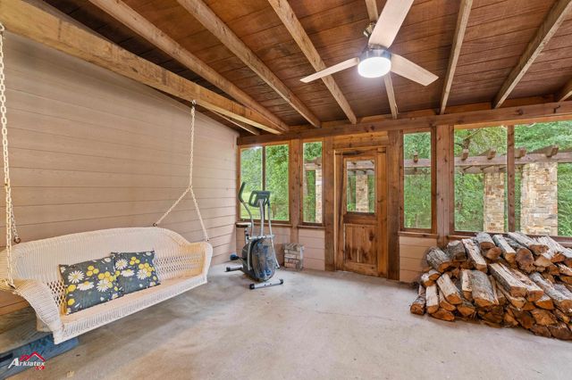 1581 County Road 185D, Kilgore, TX 75662