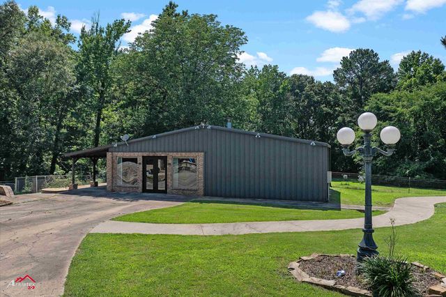 1581 County Road 185D, Kilgore, TX 75662