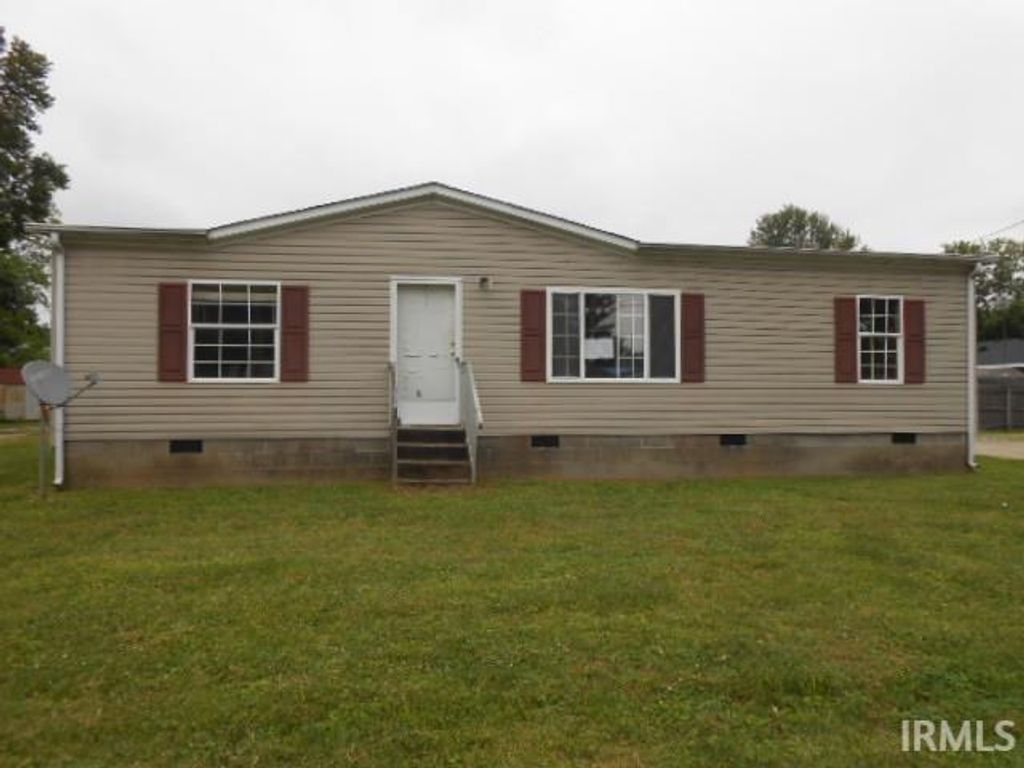113 N Lincoln Avenue, Rockport, IN 47635