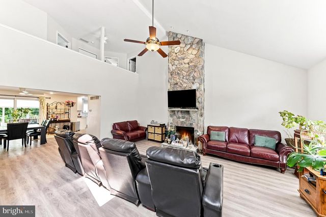 504 SILVERSIDE RD, Wilmington, DE 19809