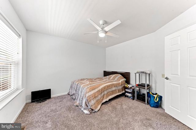 504 SILVERSIDE RD, Wilmington, DE 19809