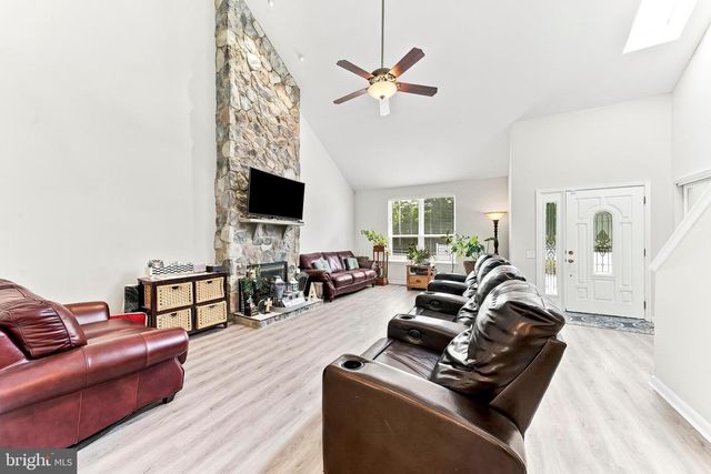 504 SILVERSIDE RD, Wilmington, DE 19809