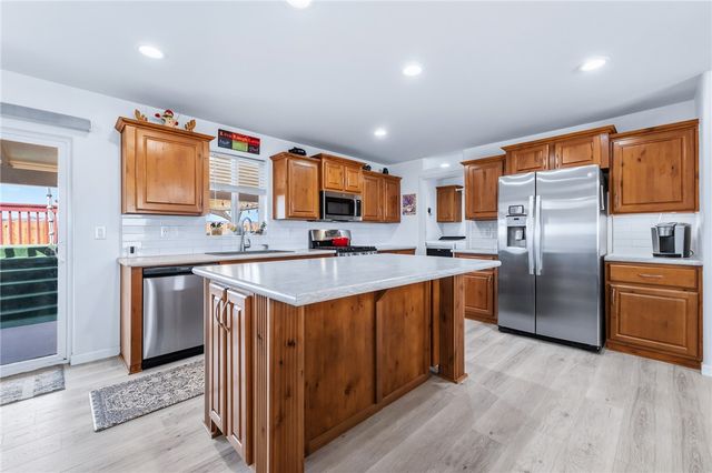 429 S Lochiel Road, Golden Valley, AZ 86413