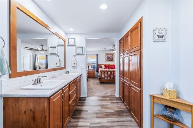 429 S Lochiel Road, Golden Valley, AZ 86413