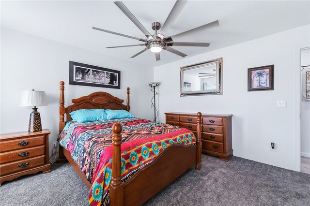 429 S Lochiel Road, Golden Valley, AZ 86413