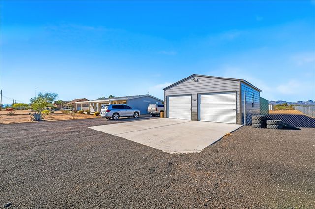 429 S Lochiel Road, Golden Valley, AZ 86413