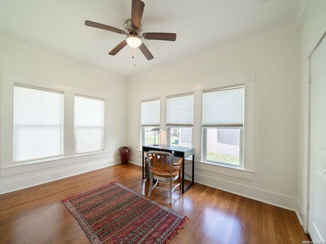 722 Hammond Avenue, San Antonio, TX 78210