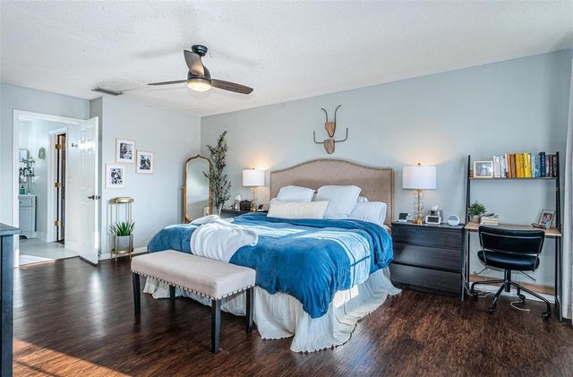 1806 RIVER CROSSING DRIVE, Valrico, FL 33596