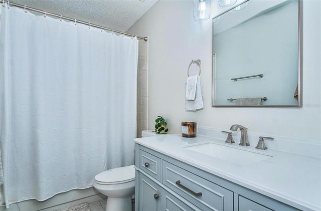 1806 RIVER CROSSING DRIVE, Valrico, FL 33596