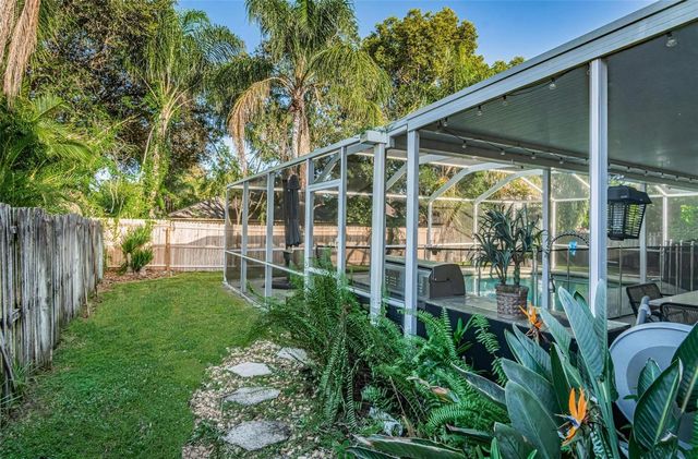 1806 RIVER CROSSING DRIVE, Valrico, FL 33596