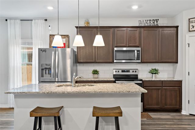 2003 Atlantic Avenue, Anna, TX 75409