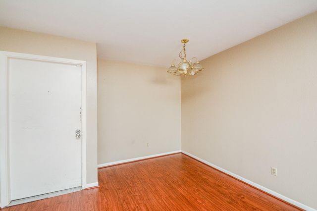 8519 Hearth Boulevard 26, Houston, TX 77054