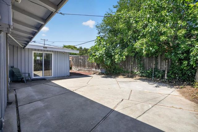 10391 Johnson Avenue, Cupertino, CA 95014