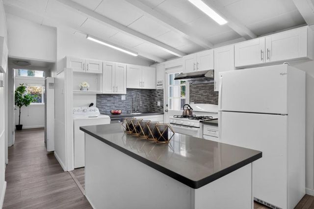 10391 Johnson Avenue, Cupertino, CA 95014