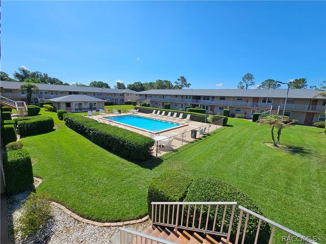 1100 E Caroline Street 123, Tavares, FL 32778