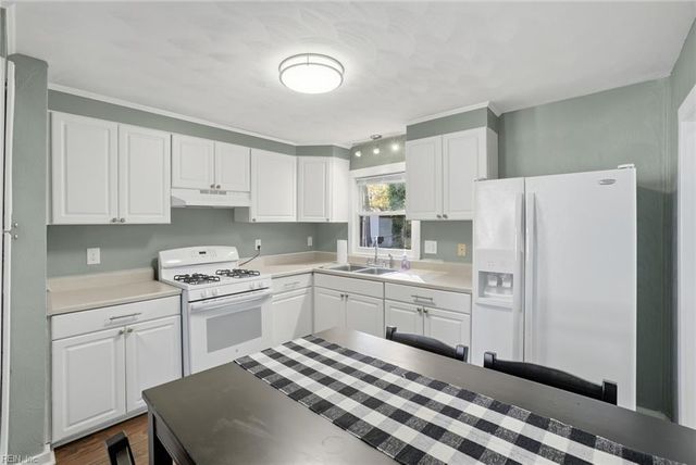 9 Shelby ST, Portsmouth, VA 23701