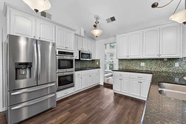 5149 Molakini Ct, Fair Oaks, CA 95628