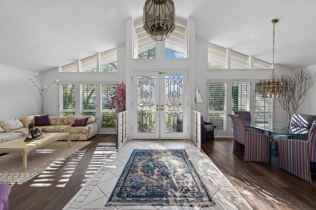 5149 Molakini Ct, Fair Oaks, CA 95628